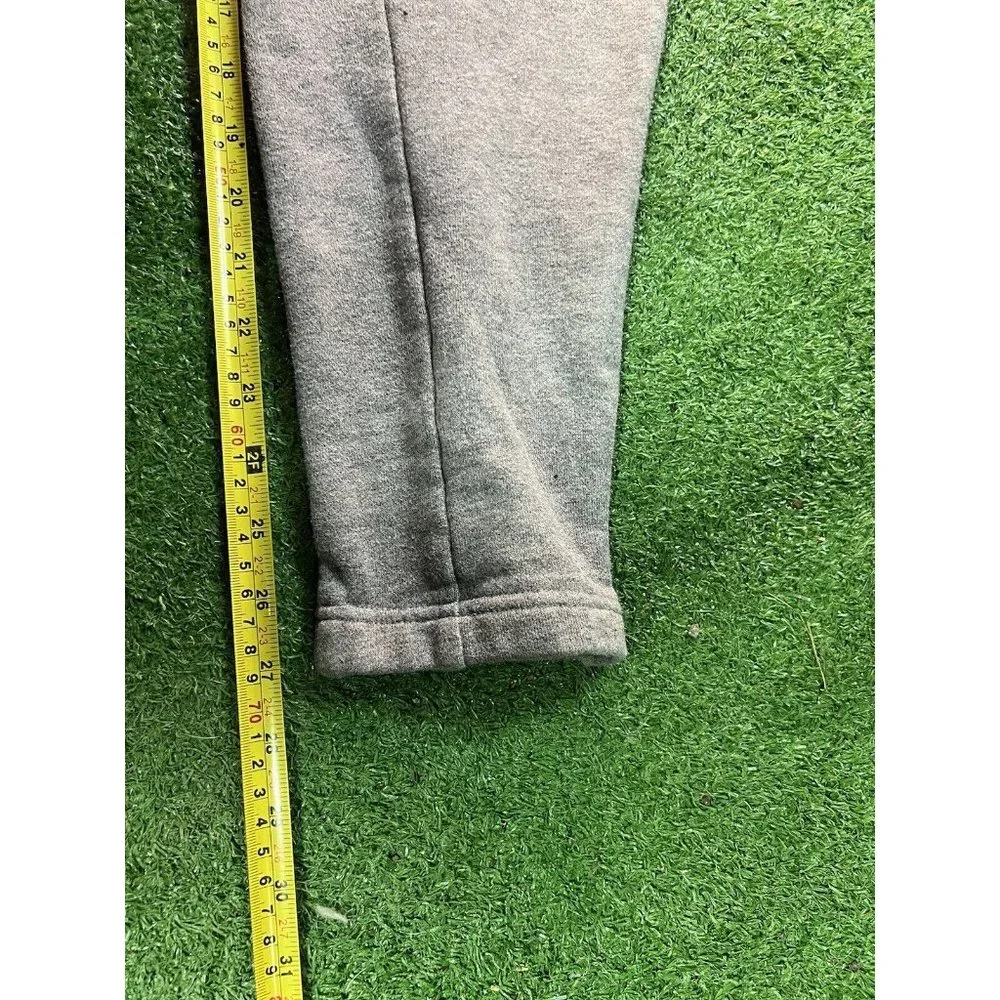 Vintage Nike Y2K Gray Mens Sweatpants size MD Tapered Leg Red‎ Tag Embroidered